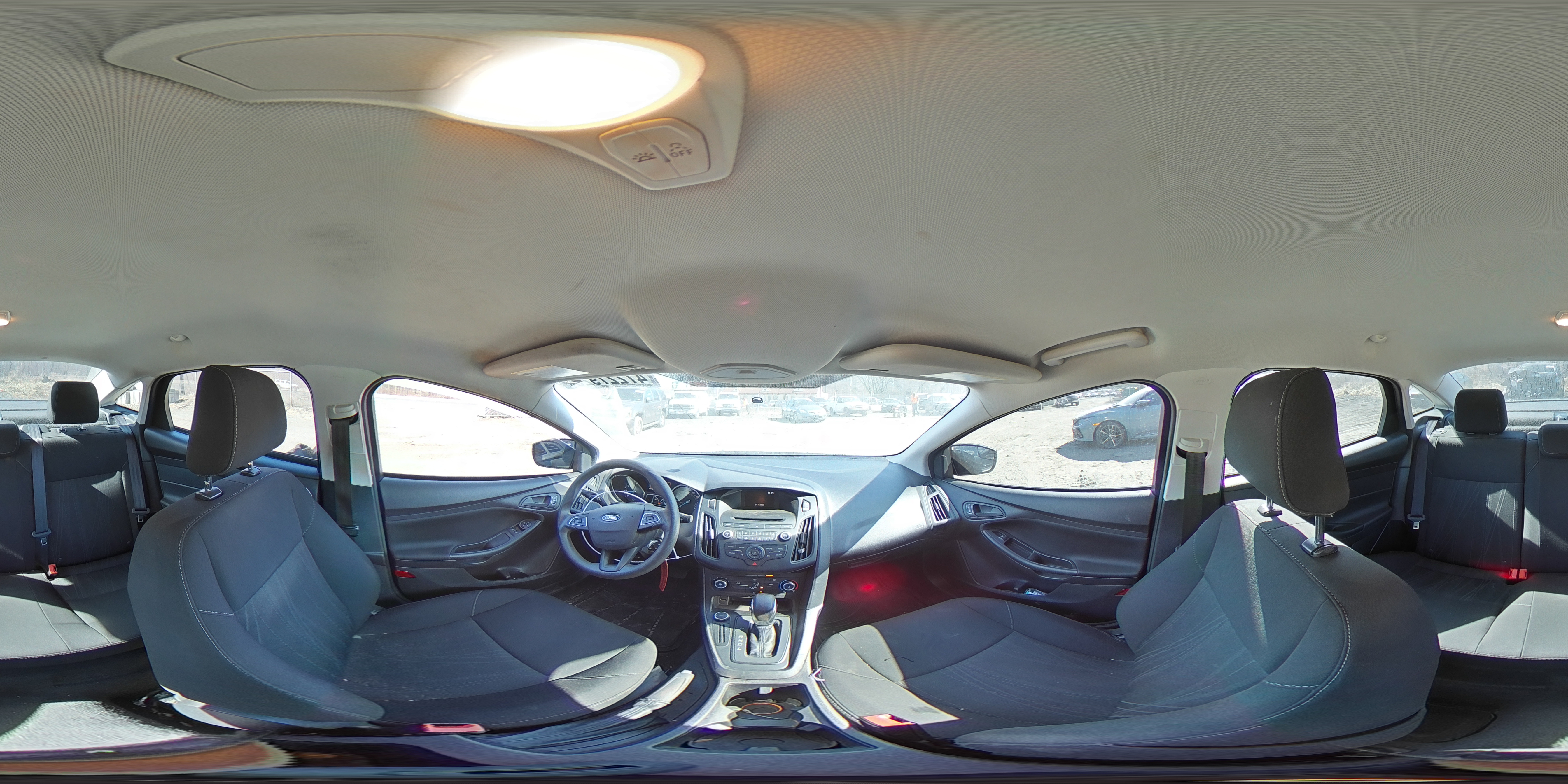 2017 Ford Focus - Image 12
