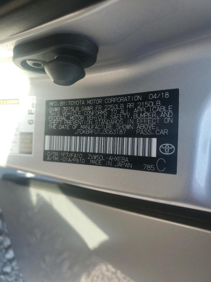 2018 Toyota Prius - Image 12