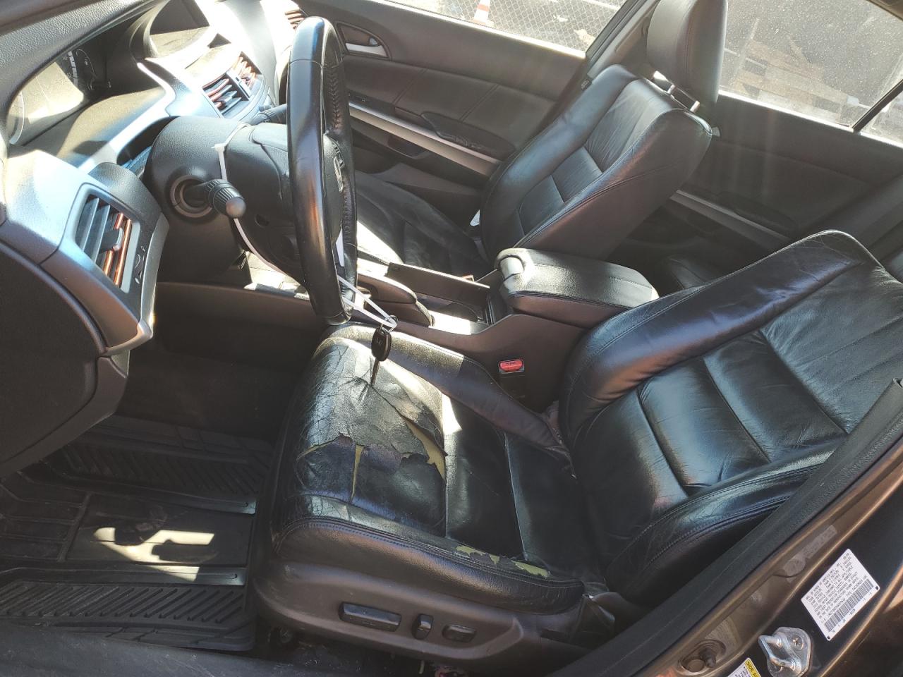 2009 Honda Accord - Image 7