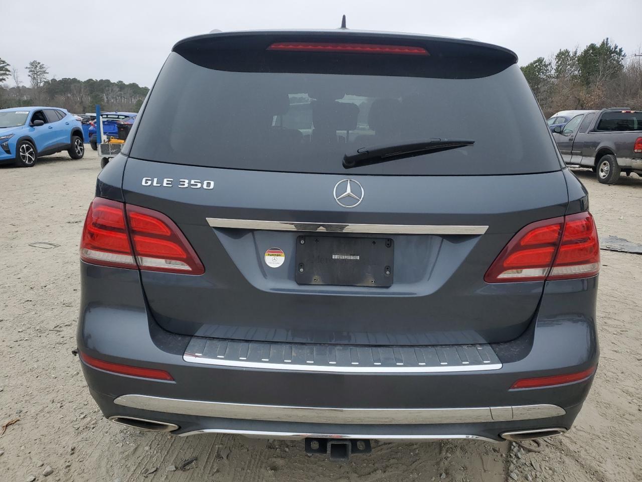 2016 Mercedes-Benz GLE - Image 6