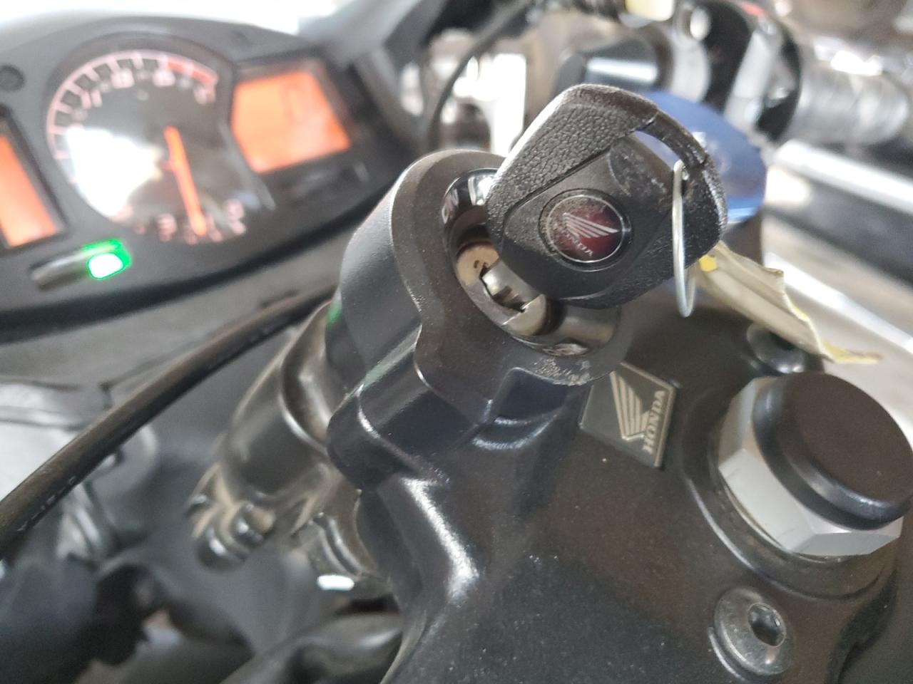 2016 Honda Cbr600 Rr VIN: JH2PC40JXGK200833 Lot: 48262855