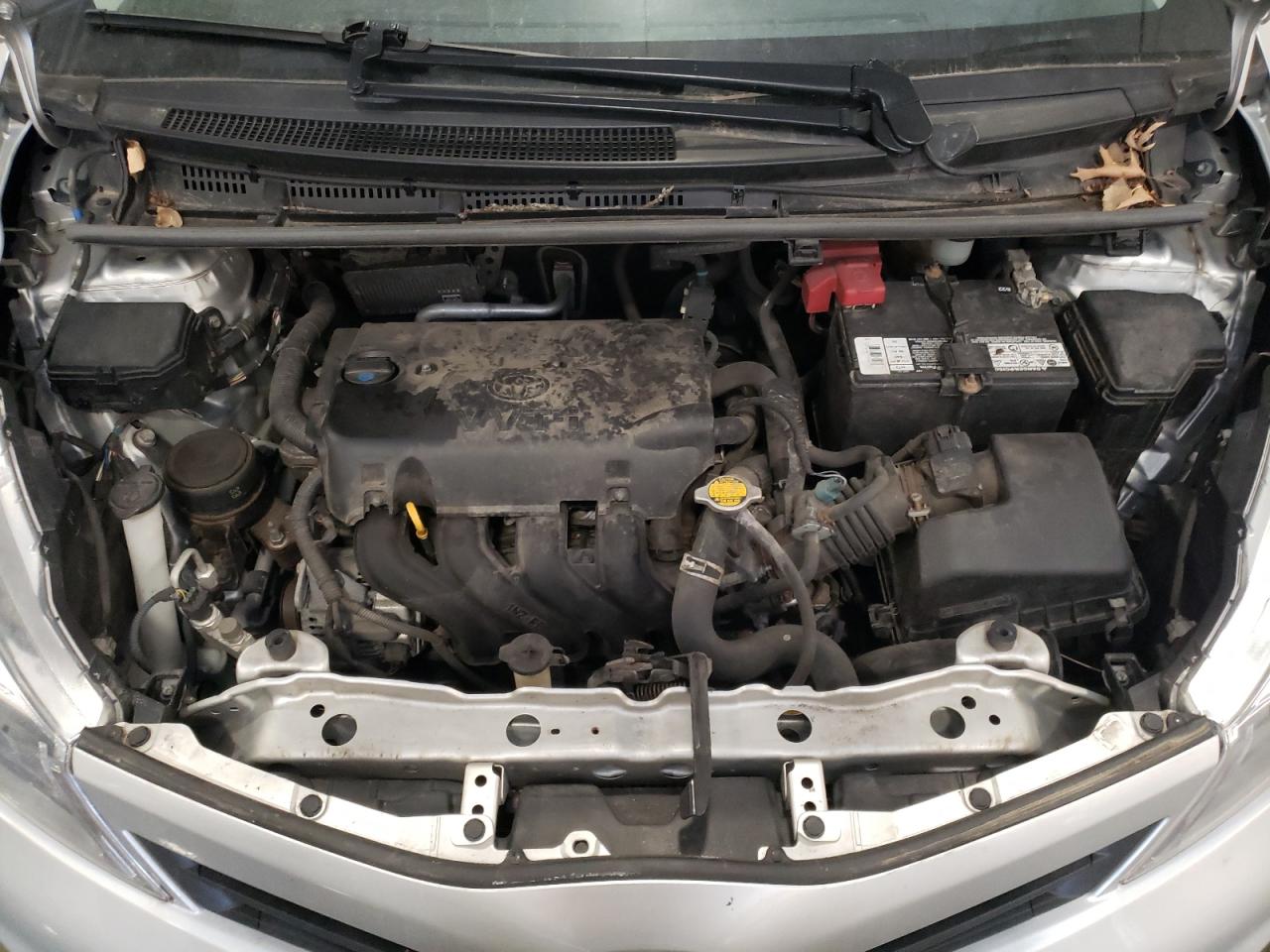 2014 Toyota Yaris - Image 11