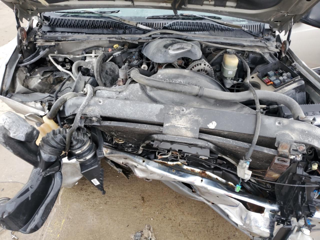 2001 Chevrolet Tahoe K1500 VIN: 1GNEK13T81J137816 Lot: 49622495