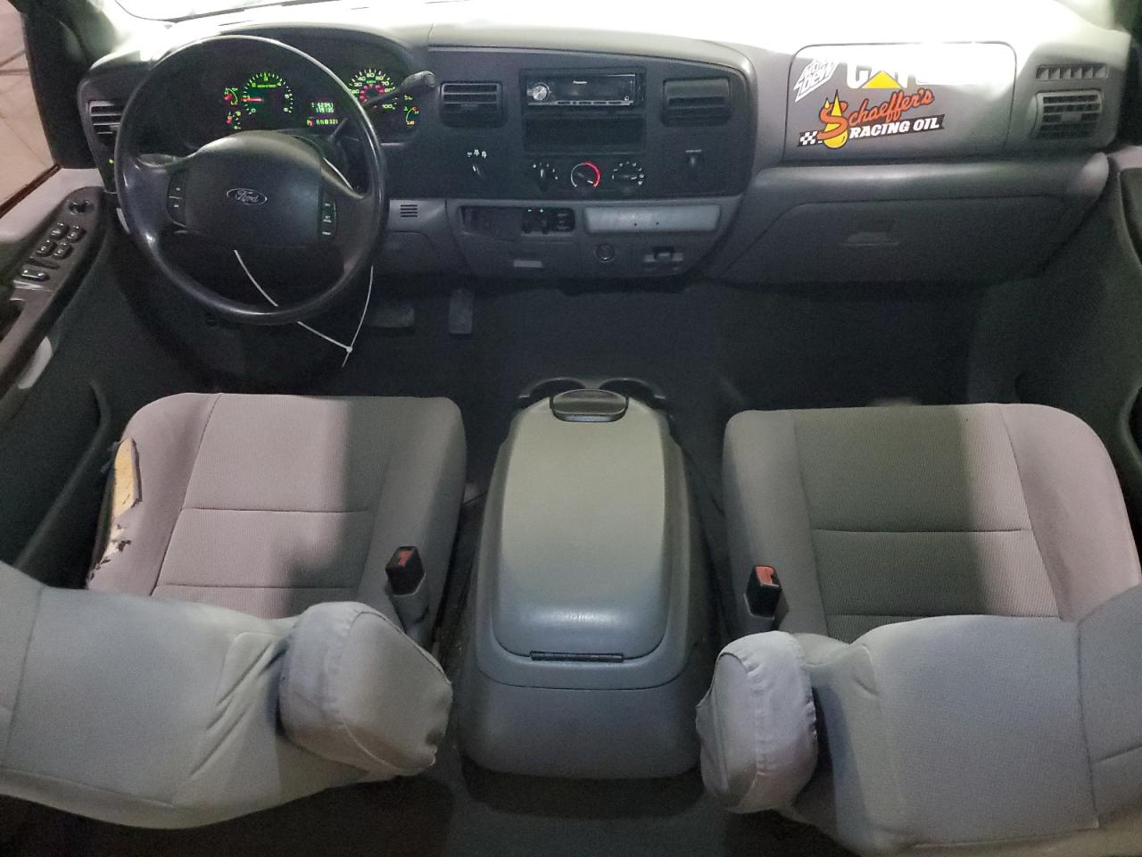 2006 Ford F250 - Image 8