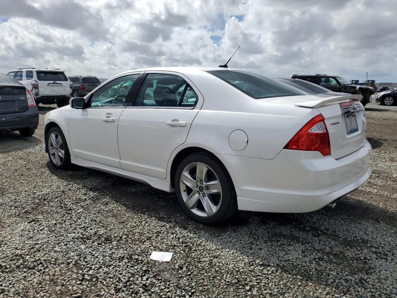2012 Ford Fusion - Image 2