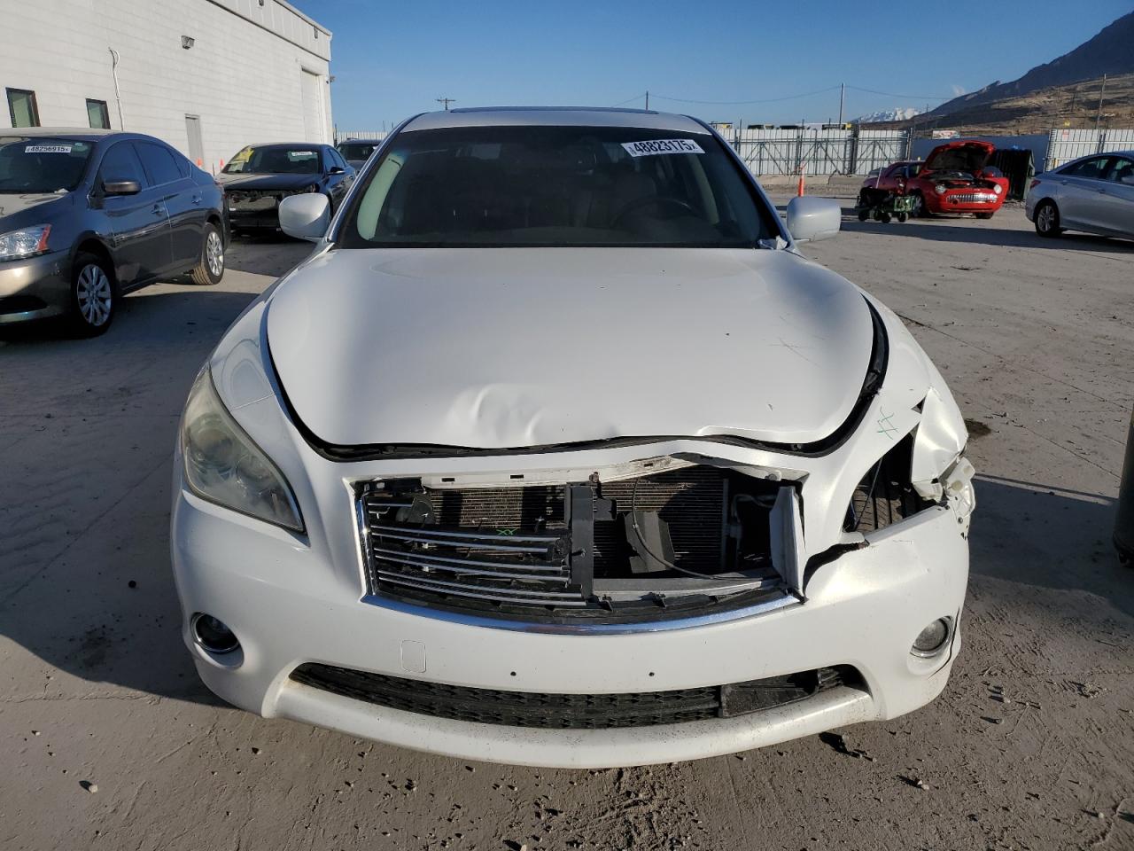 2011 Infiniti M - Image 5