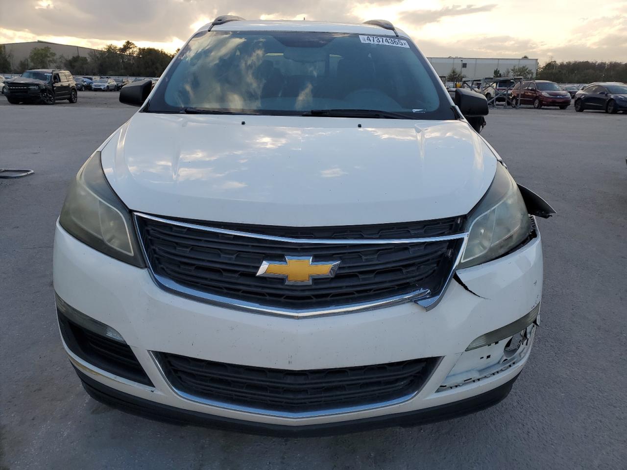 2015 Chevrolet Traverse - Image 5