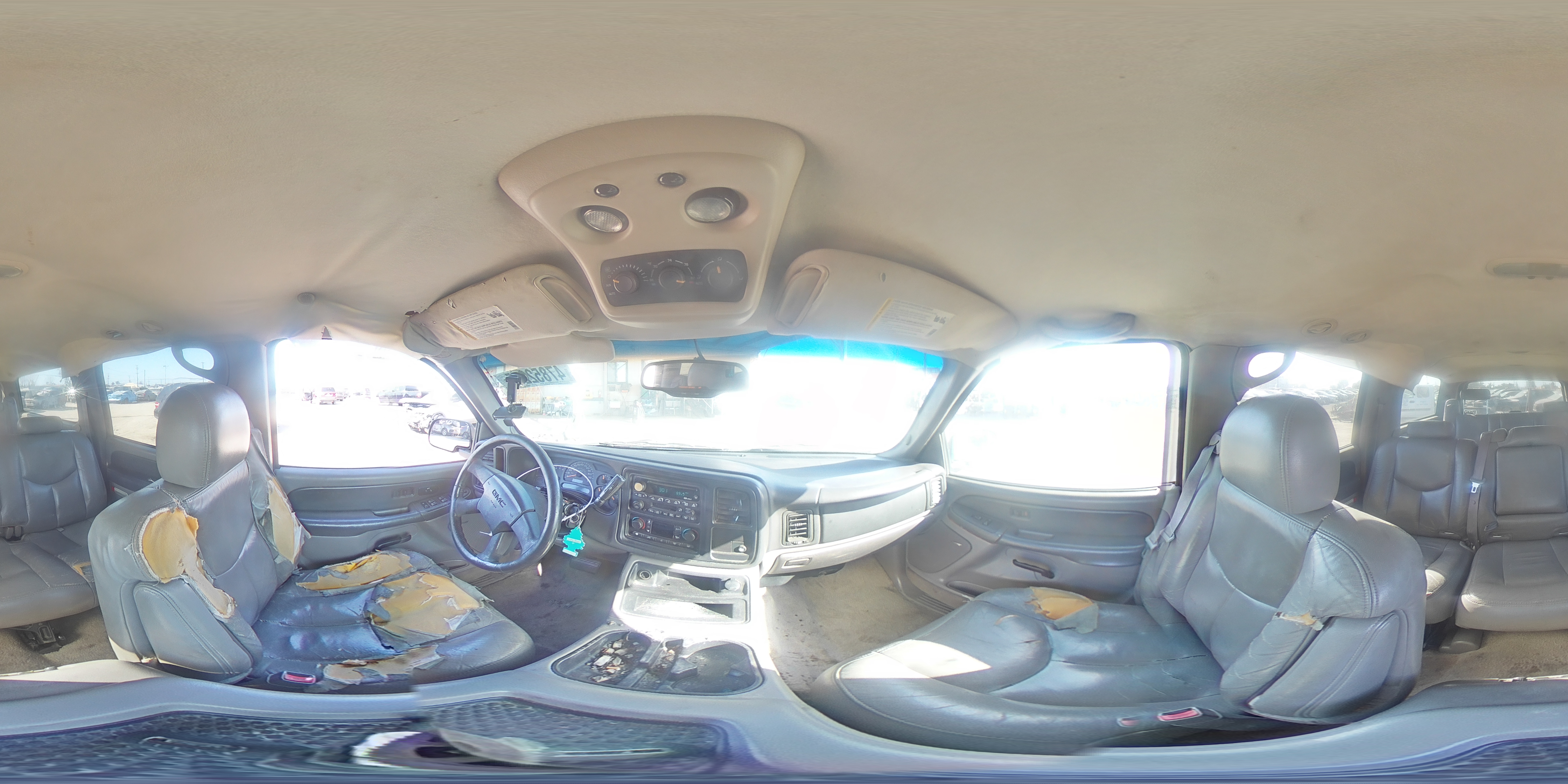 2003 GMC Yukon - Image 14