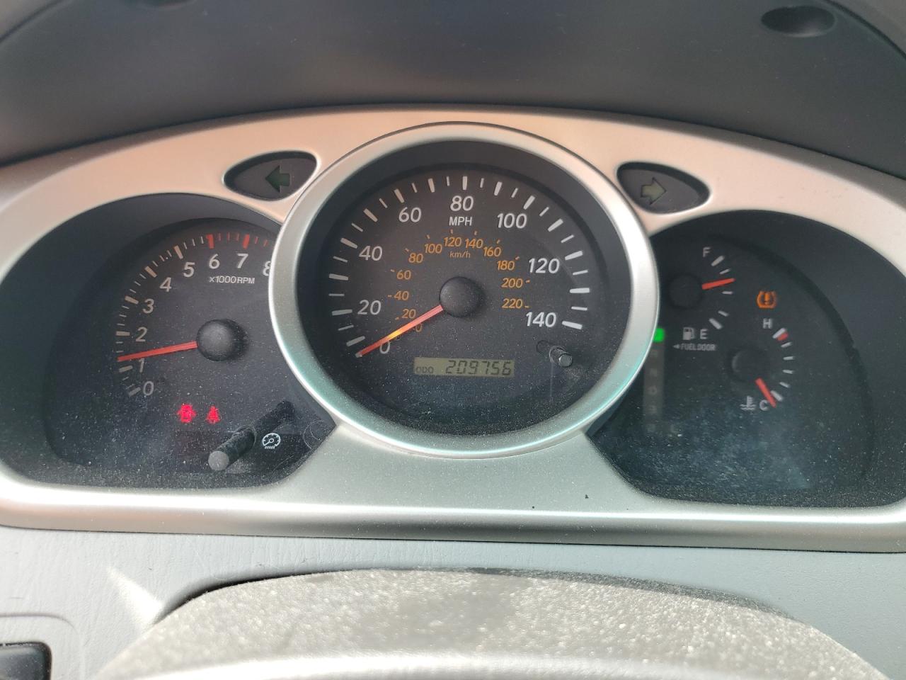 2005 Toyota Highlander - Image 9