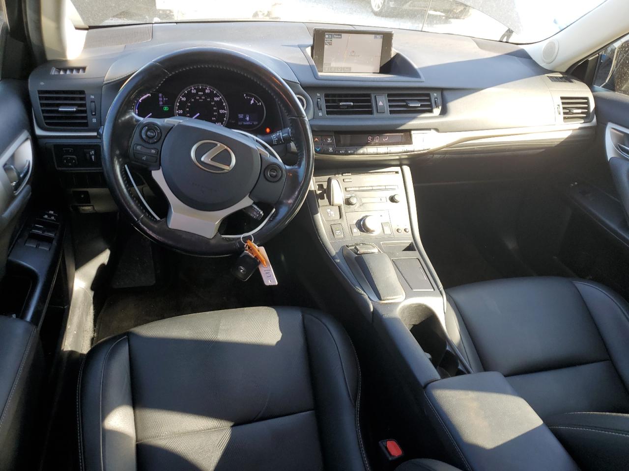 2016 Lexus CT - Image 8