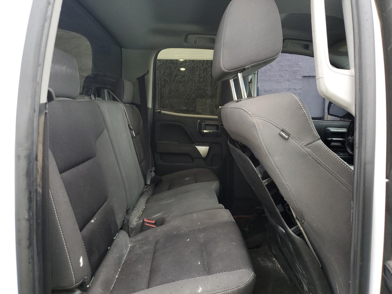2014 Chevrolet Silverado - Image 10