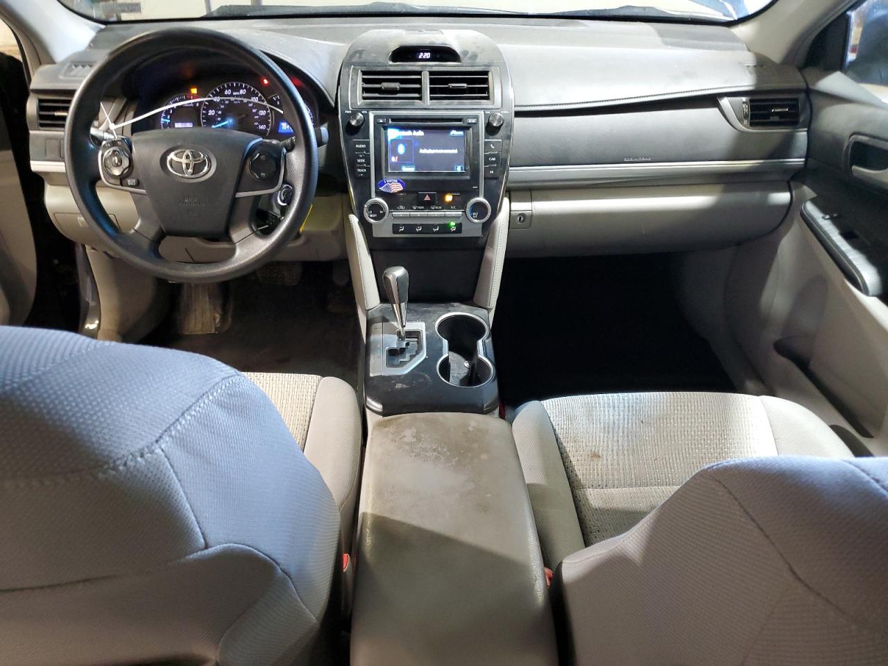 2013 Toyota Camry - Image 8