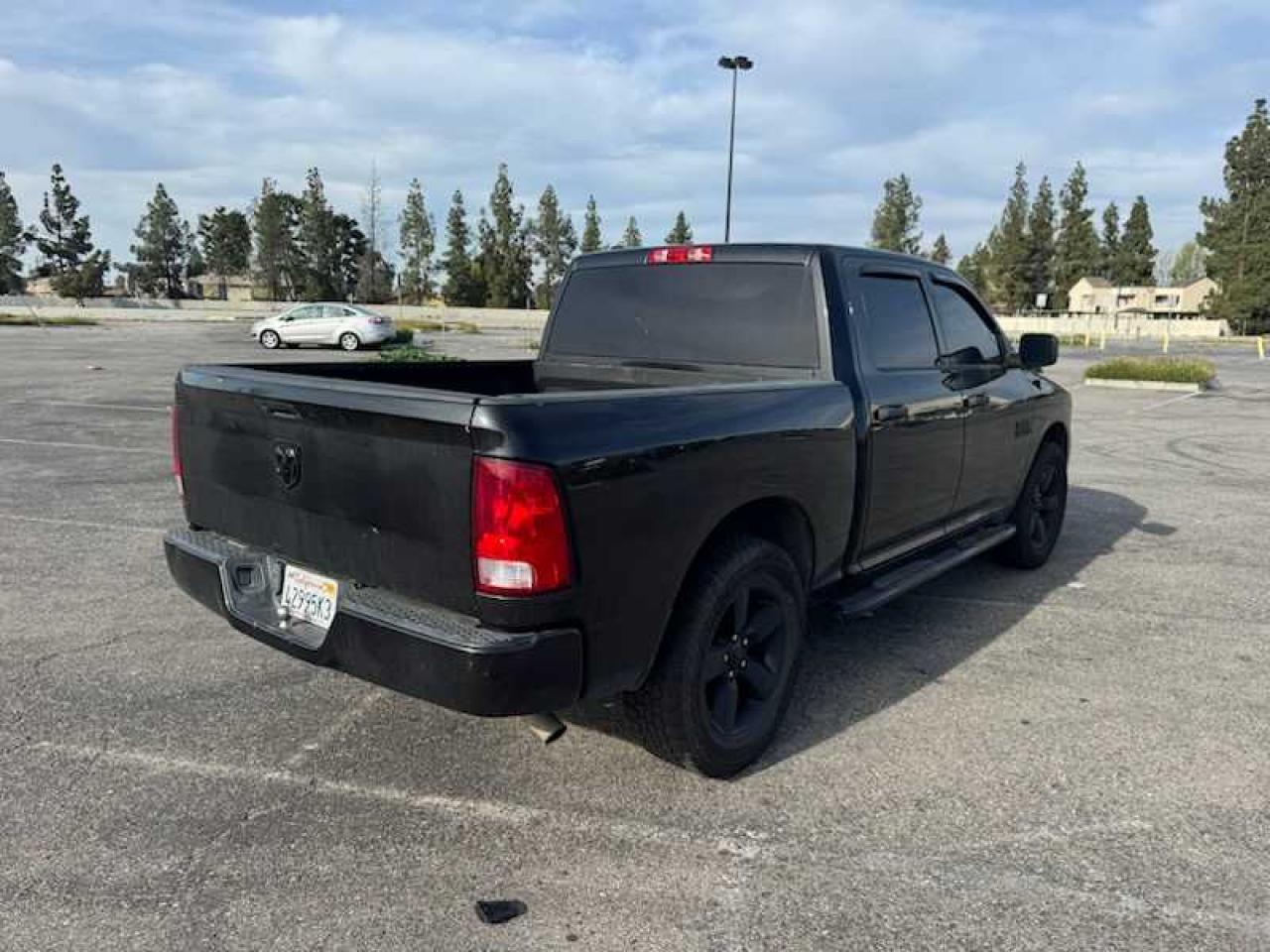 2018 RAM 1500 - Image 4