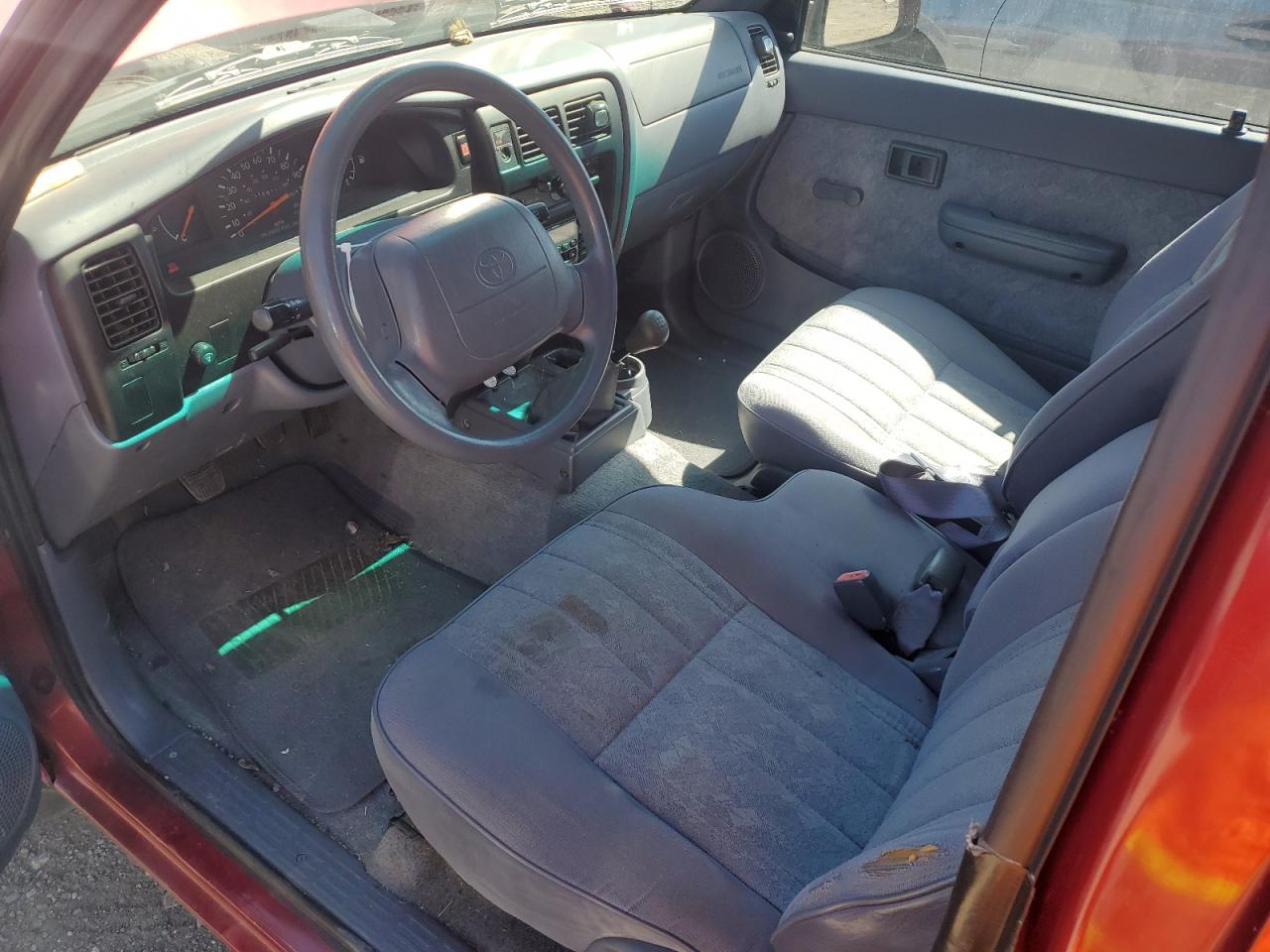 2000 Toyota Tacoma - Image 8