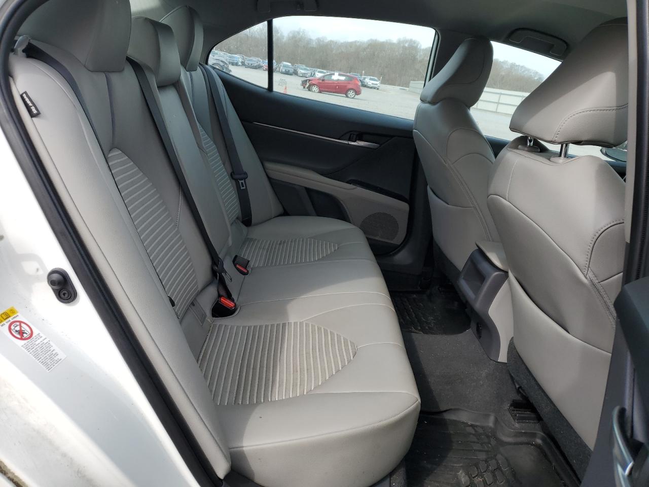 2019 Toyota Camry - Image 10