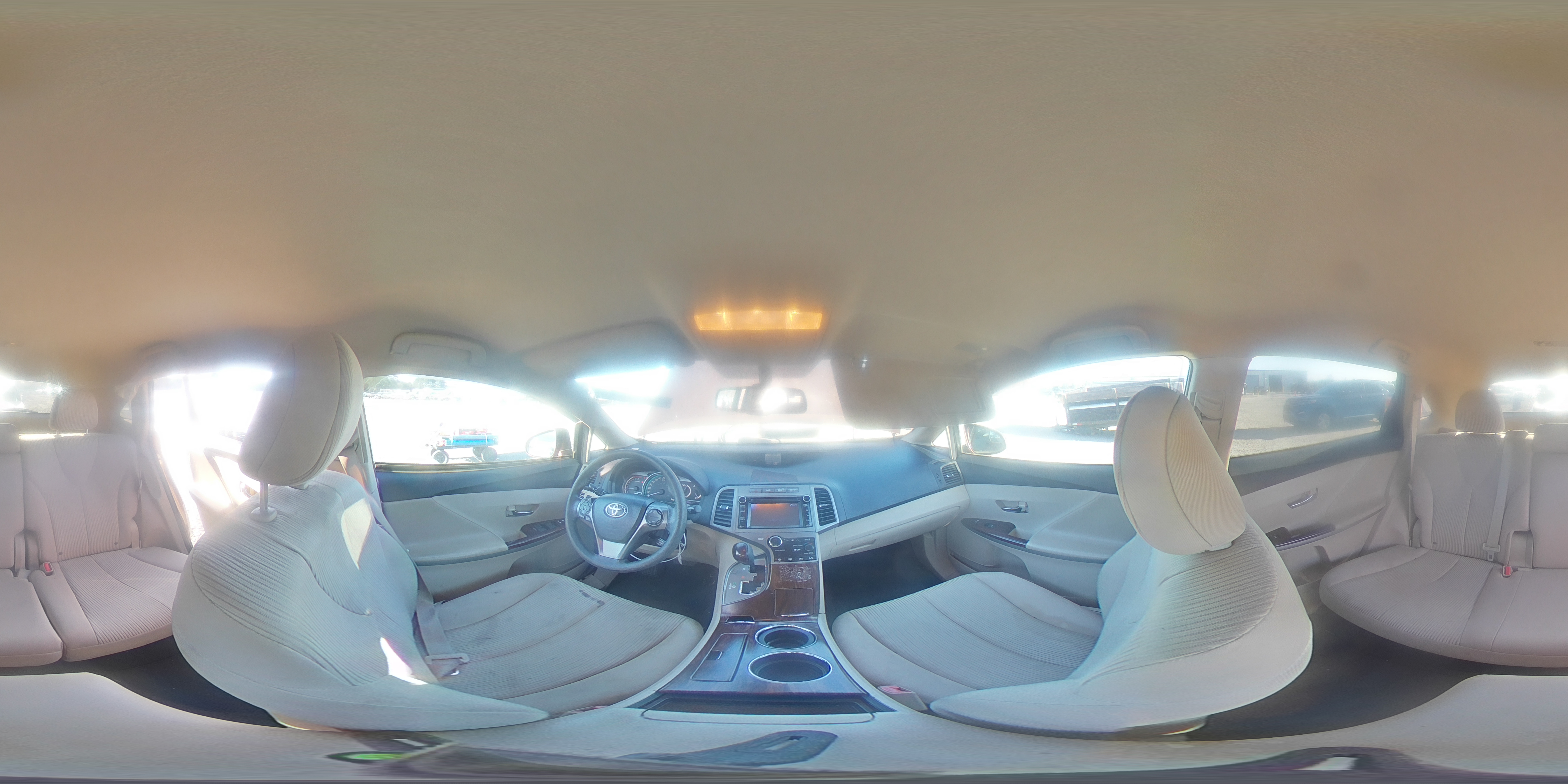 2013 Toyota Venza - Image 14