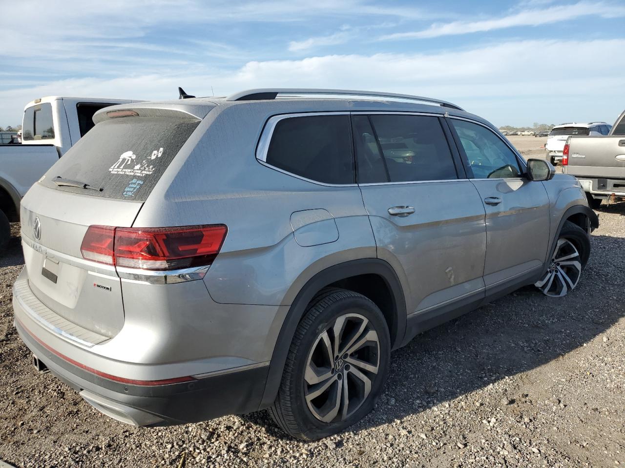 2021 Volkswagen Atlas - Image 3