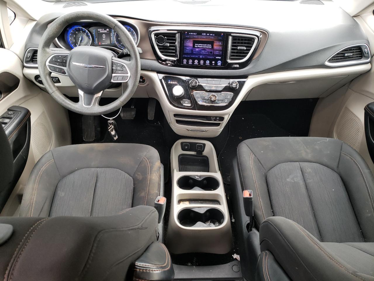 2017 Chrysler Pacifica - Image 8