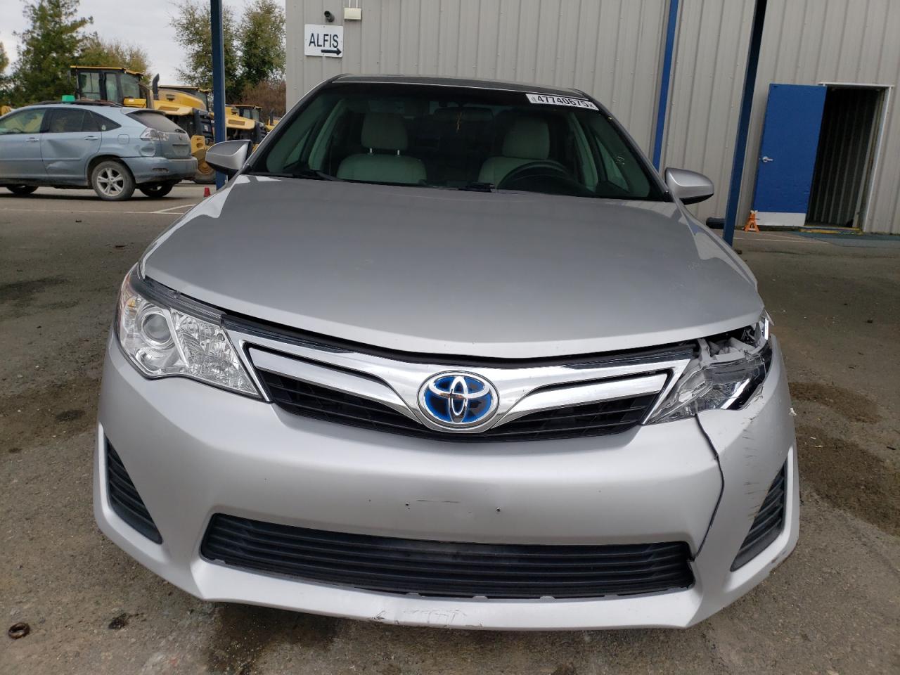 2013 Toyota Camry - Image 5