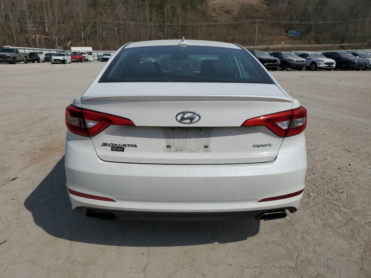 2017 Hyundai Sonata - Image 6