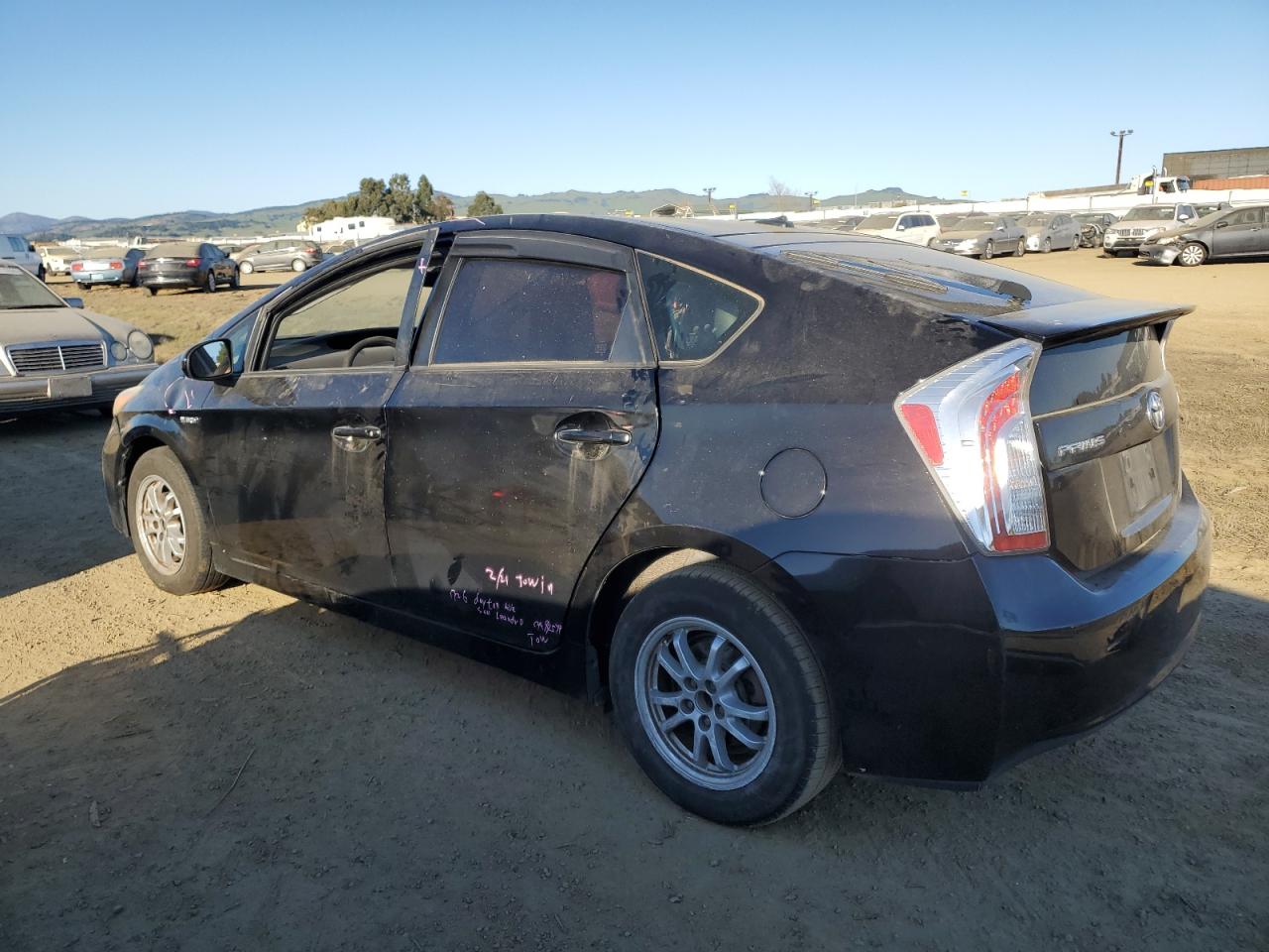 2015 Toyota Prius - Image 2