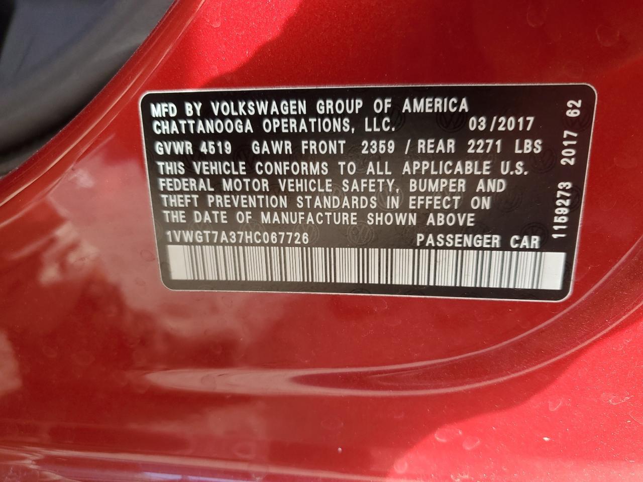 2017 Volkswagen Passat - Image 13
