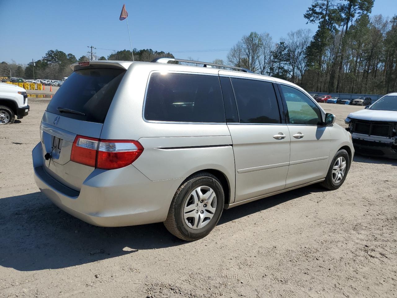 2007 Honda Odyssey - Image 3