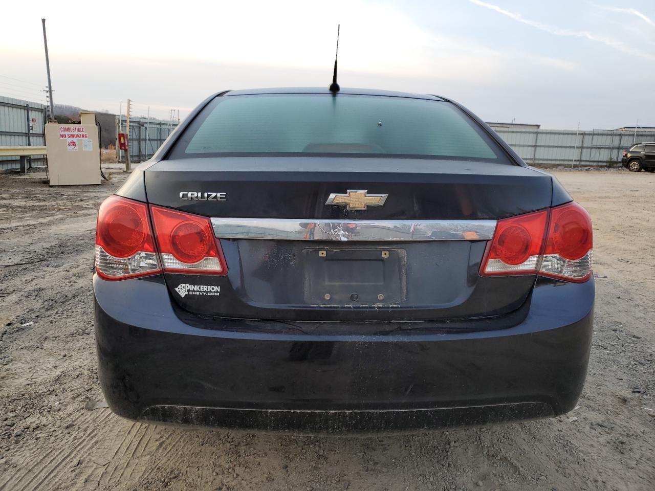 2014 Chevrolet Cruze - Image 6