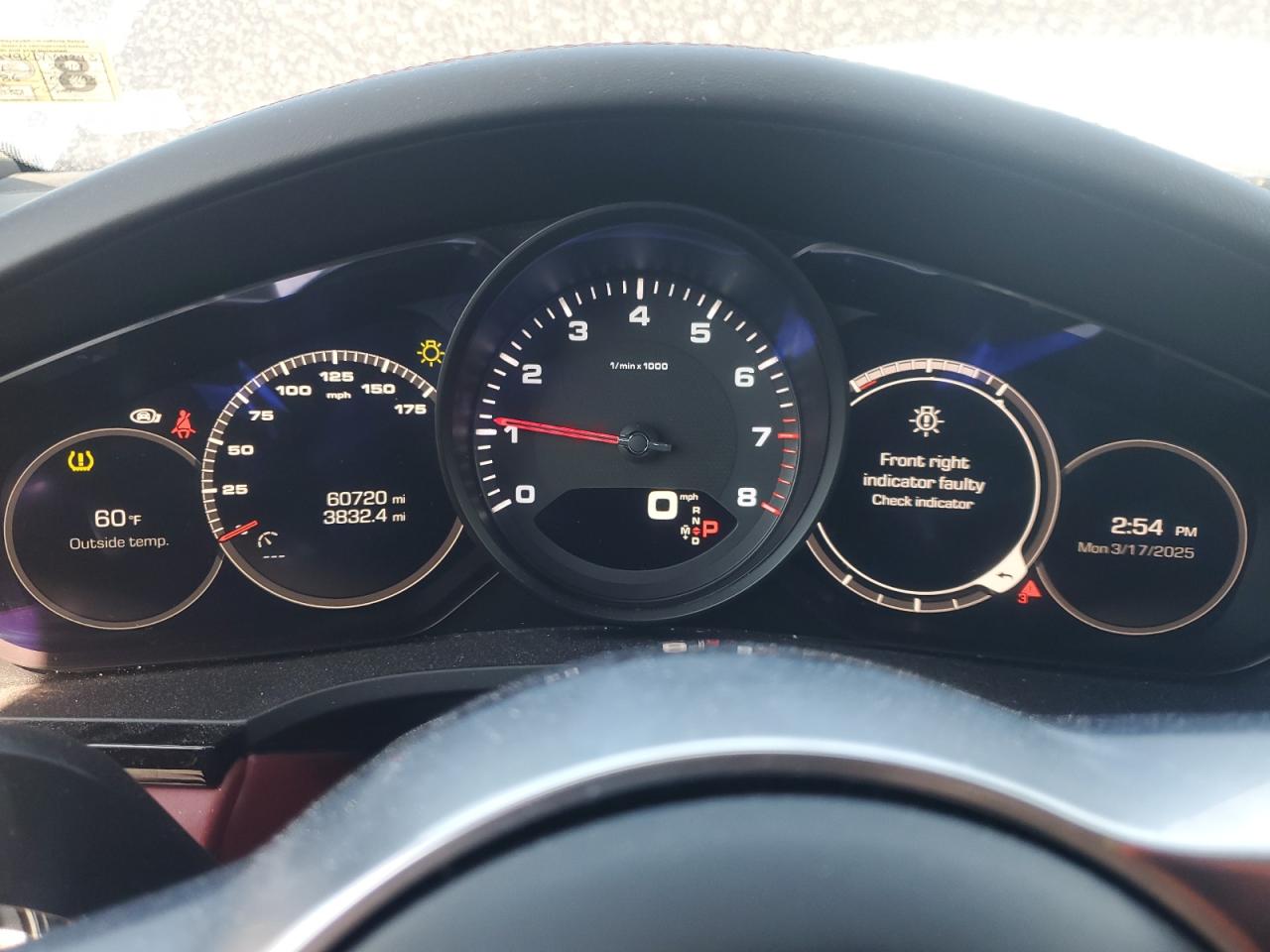 2019 Porsche Cayenne - Image 9