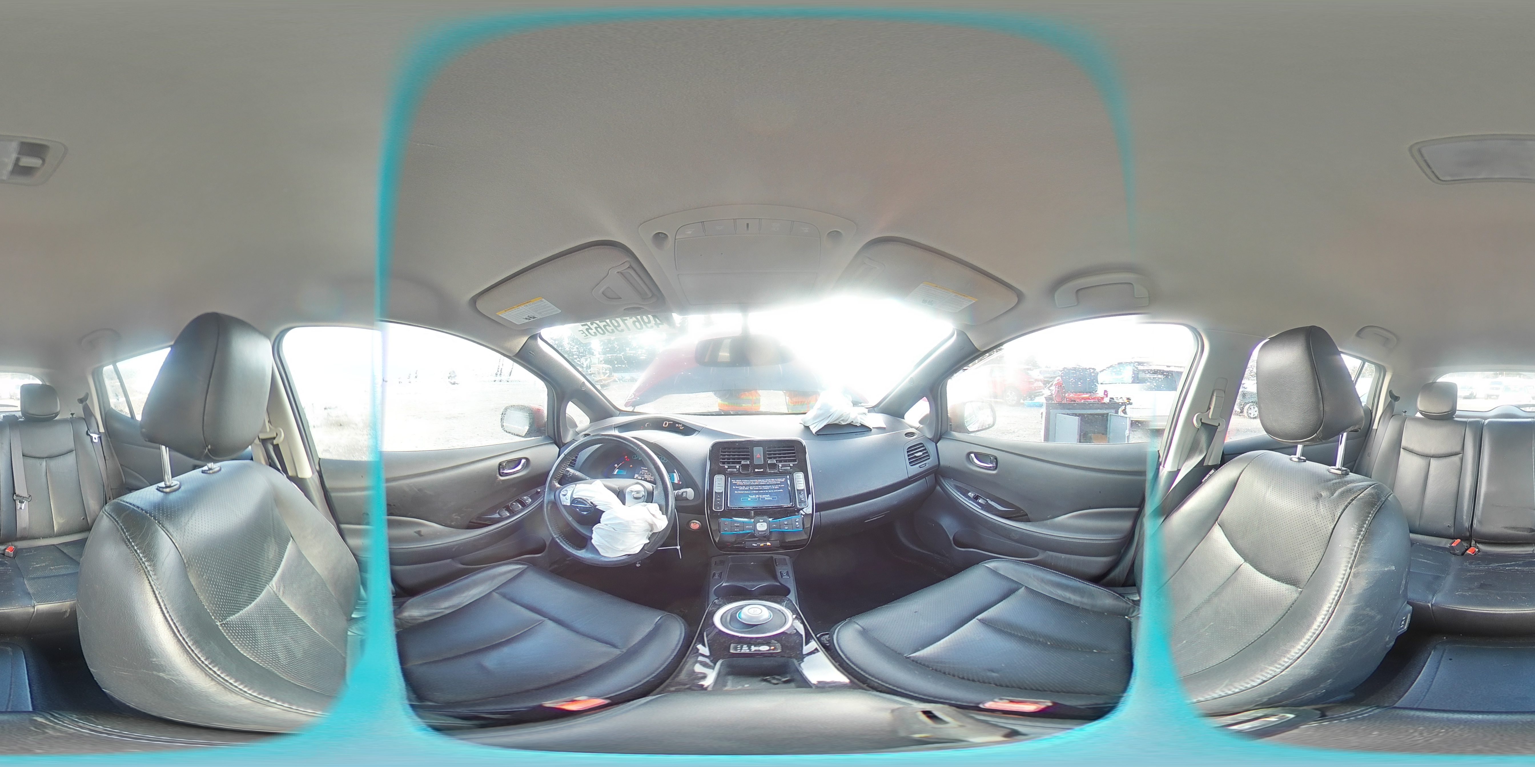 2013 Nissan Leaf - Image 12