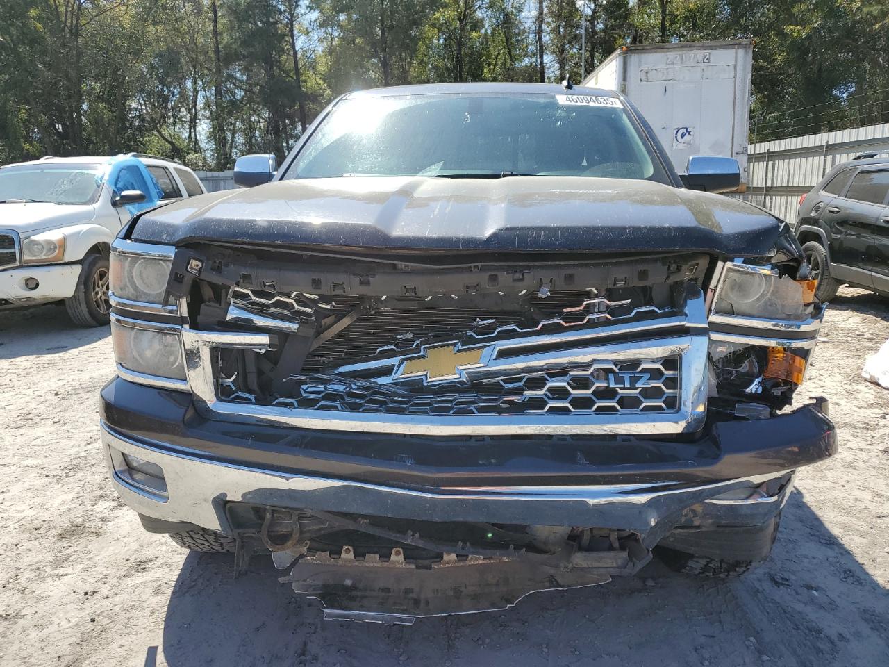 2014 Chevrolet Silverado - Image 5