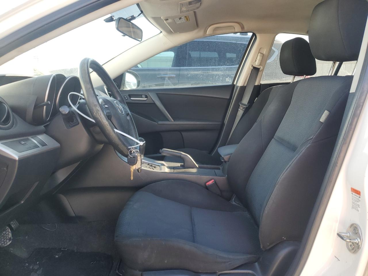 2010 Mazda 3 - Image 7