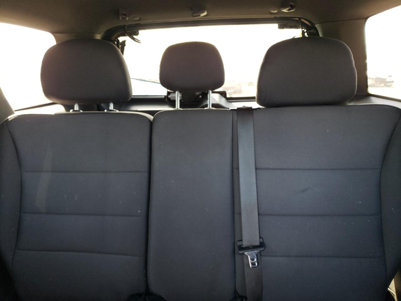 2011 Ford Escape - Image 10
