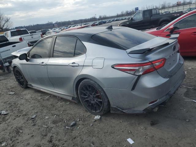  TOYOTA CAMRY 2020 Srebrny