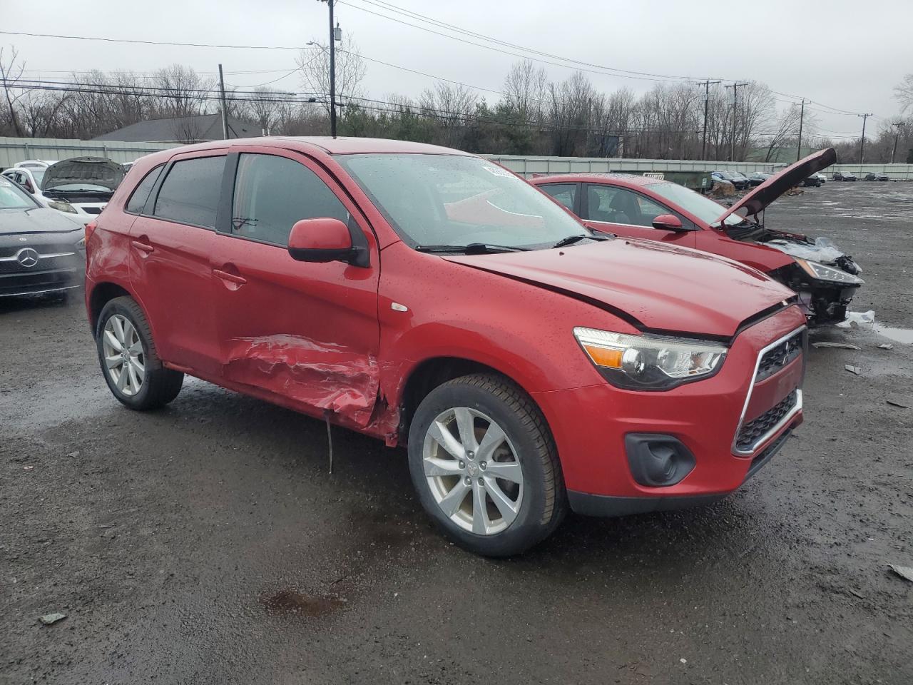 2014 Mitsubishi Outlander - Image 4