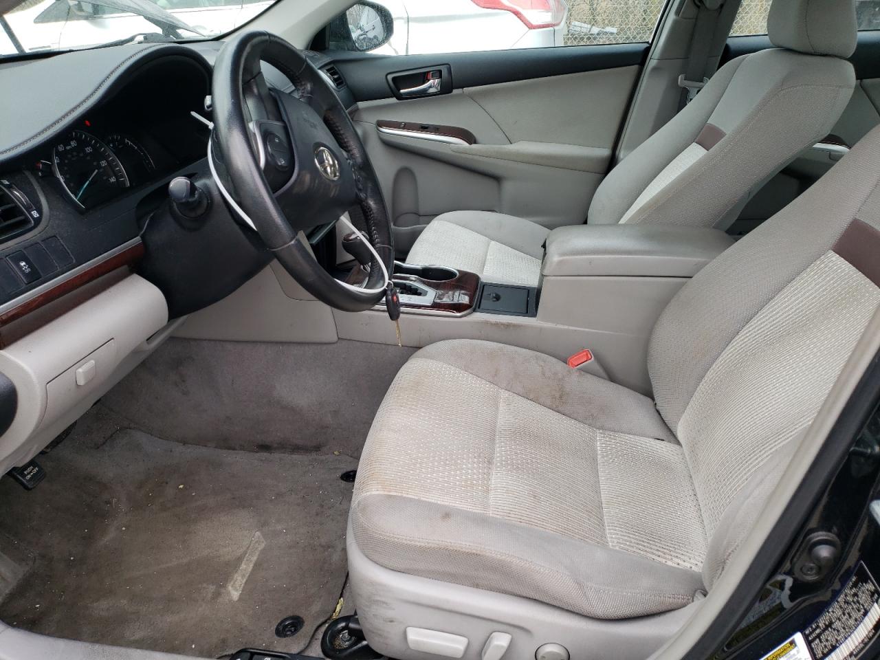 2012 Toyota Camry - Image 7