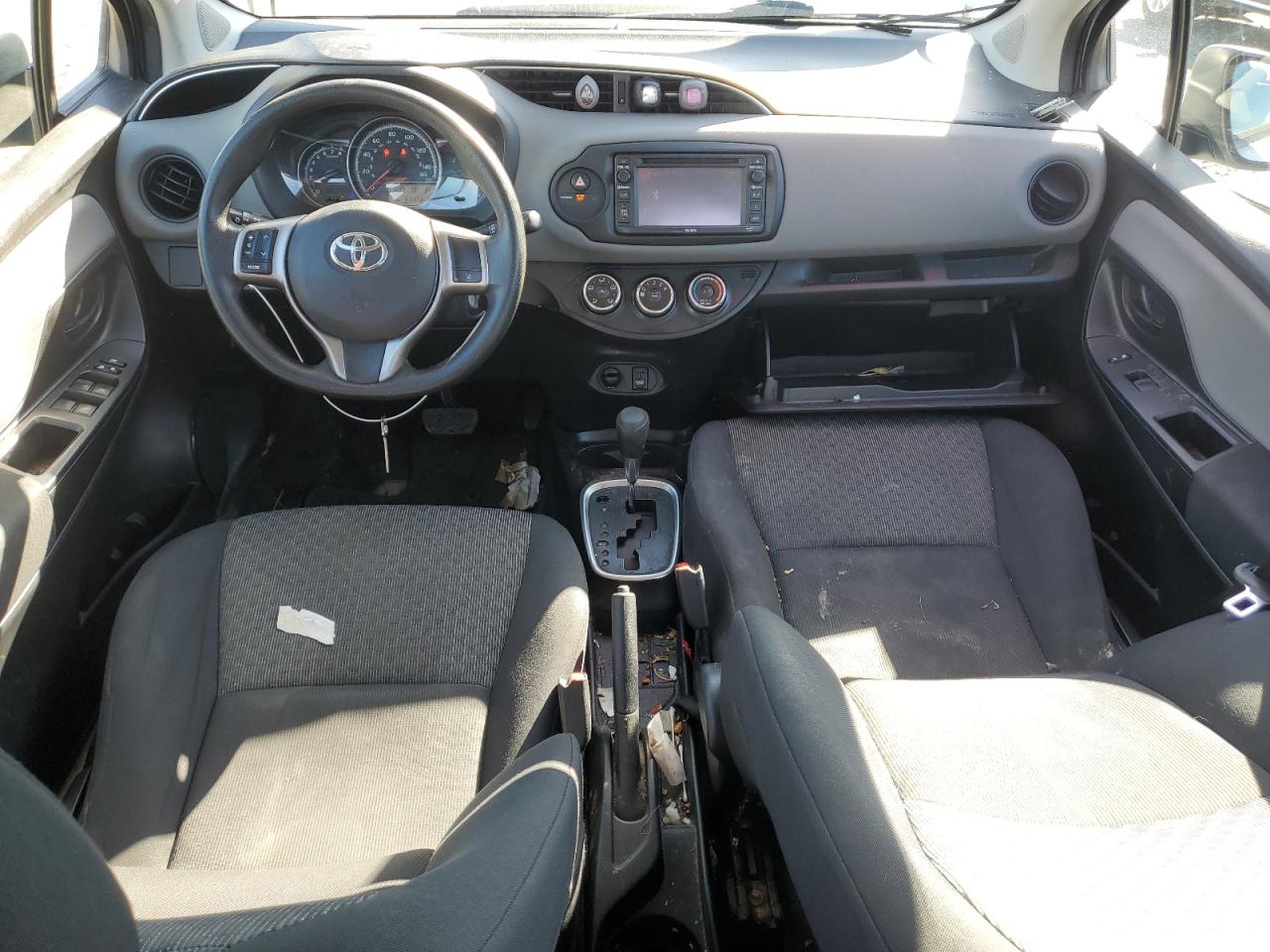 2017 Toyota Yaris - Image 8