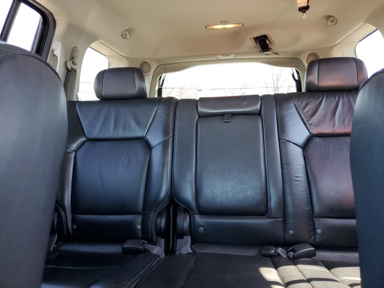 2011 Honda Pilot - Image 10