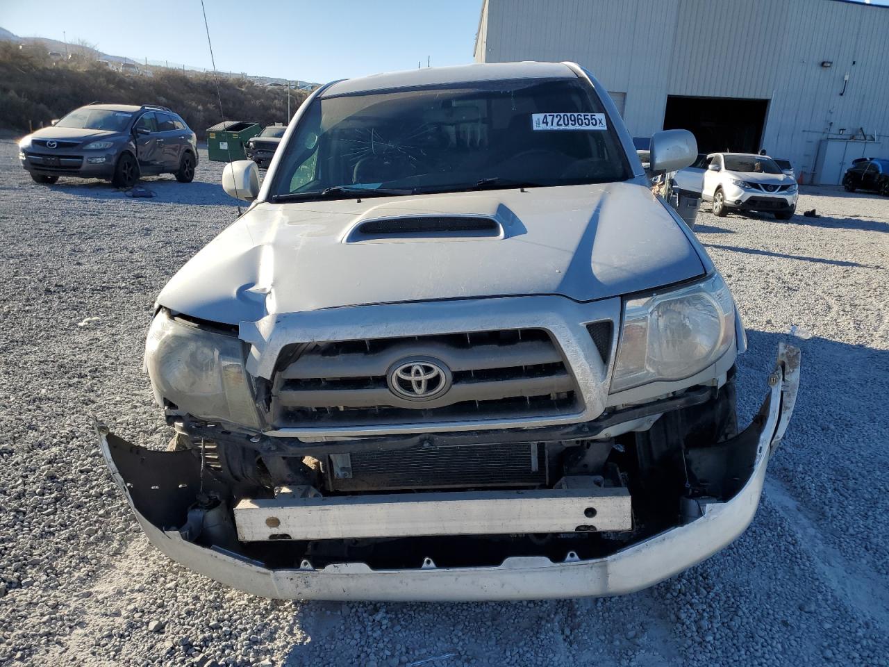 2010 Toyota Tacoma - Image 5