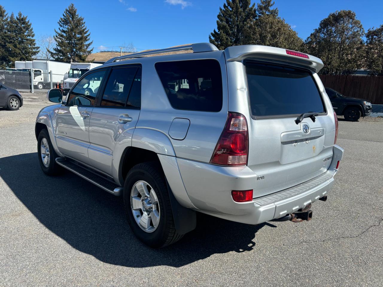 2004 Toyota 4Runner - Image 3