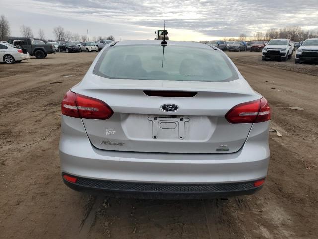  FORD FOCUS 2017 Srebrny