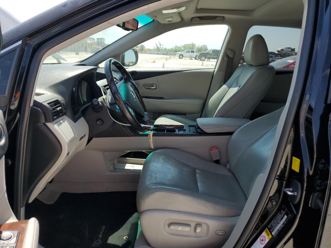 2011 Lexus RX - Image 7
