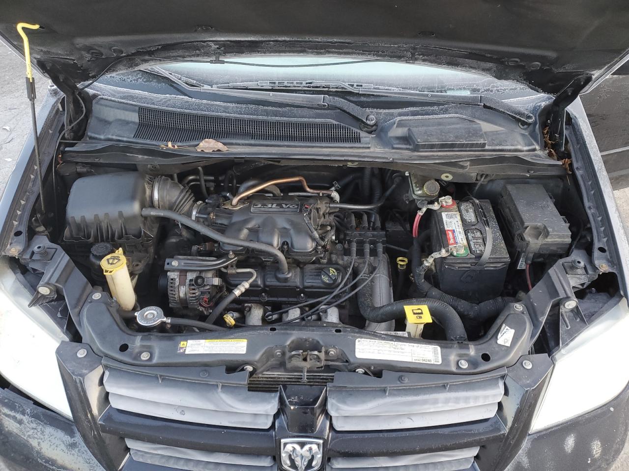 2010 Dodge Caravan - Image 14