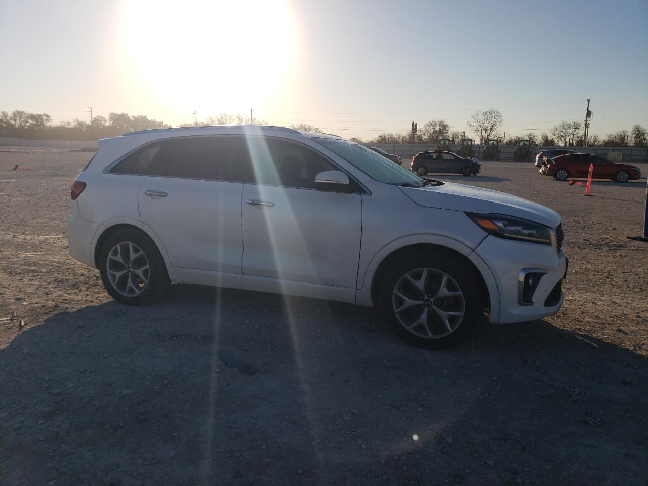 2019 Kia Sorento - Image 4