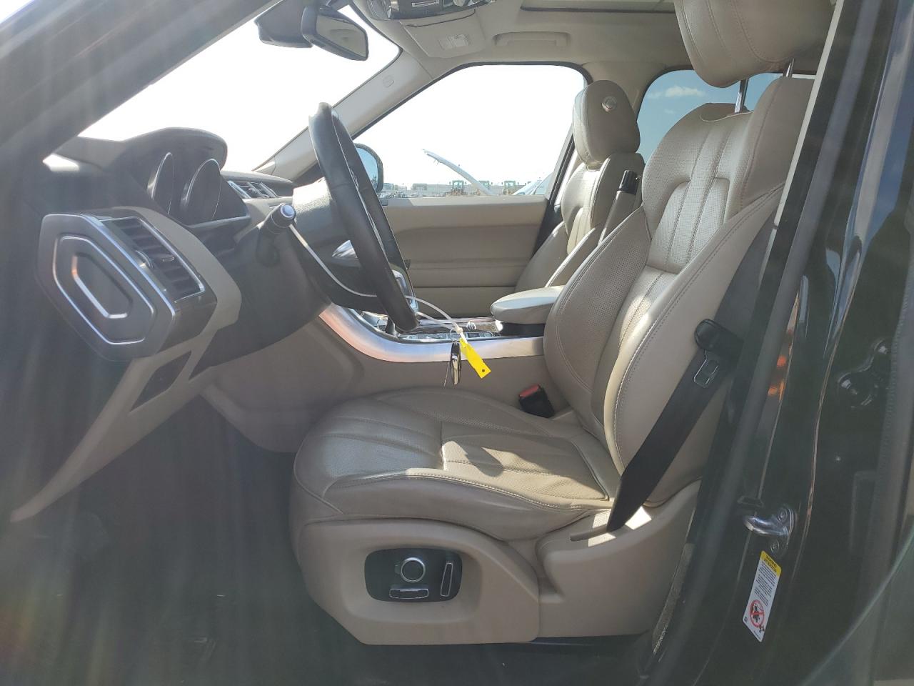 2016 Land Rover Range Rover - Image 7