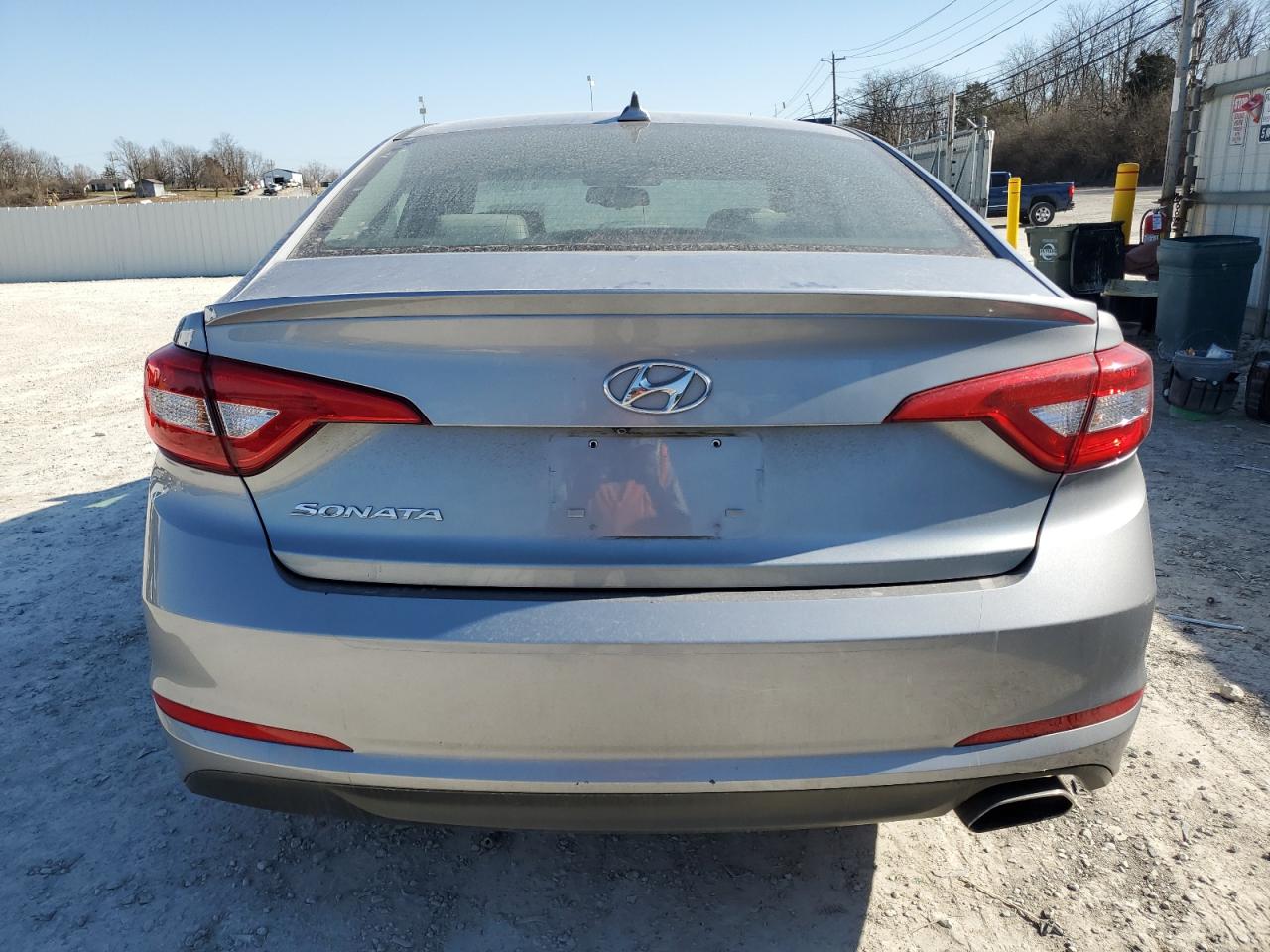 2017 Hyundai Sonata - Image 6