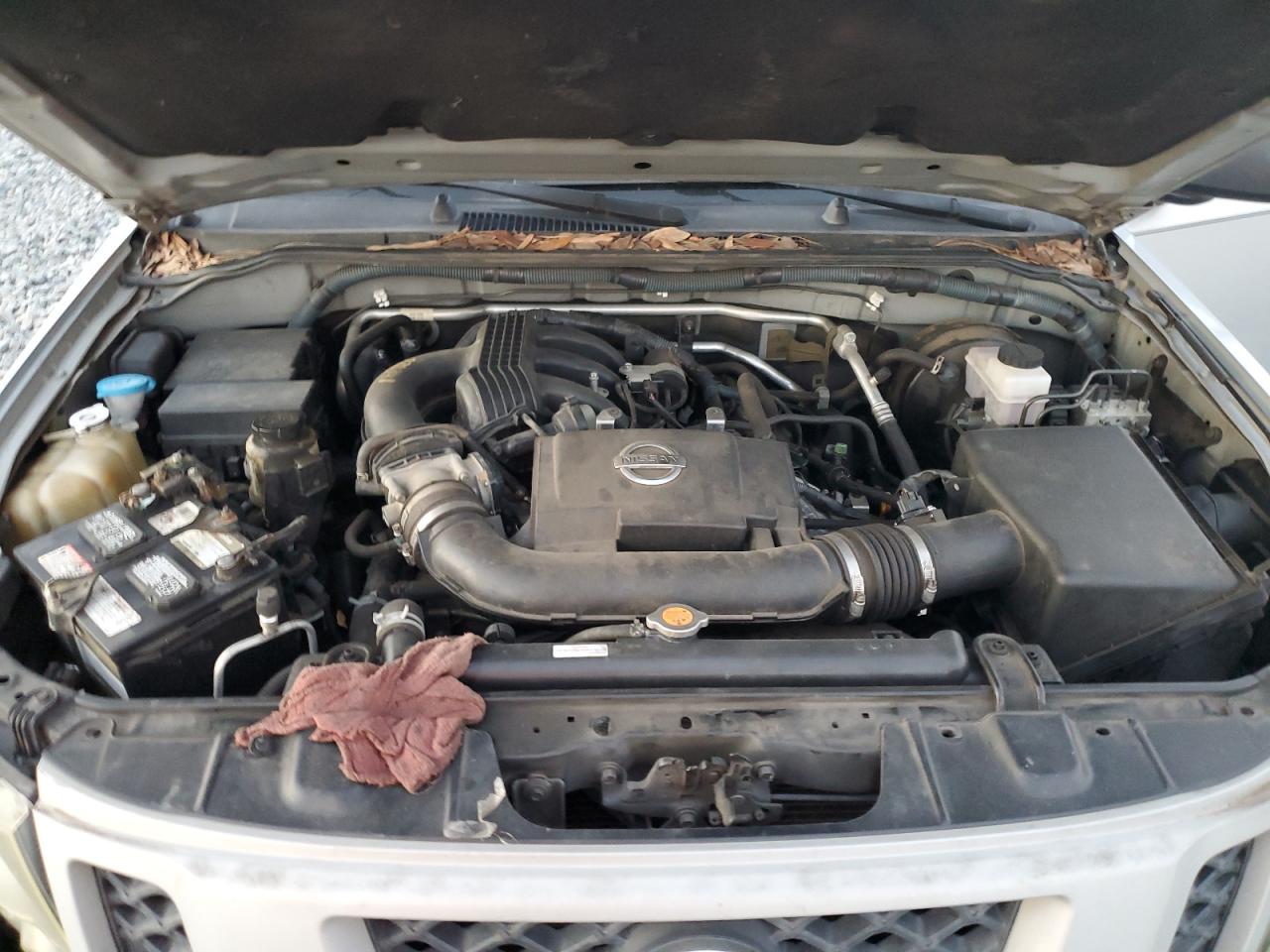 2010 Nissan XTerra - Image 13