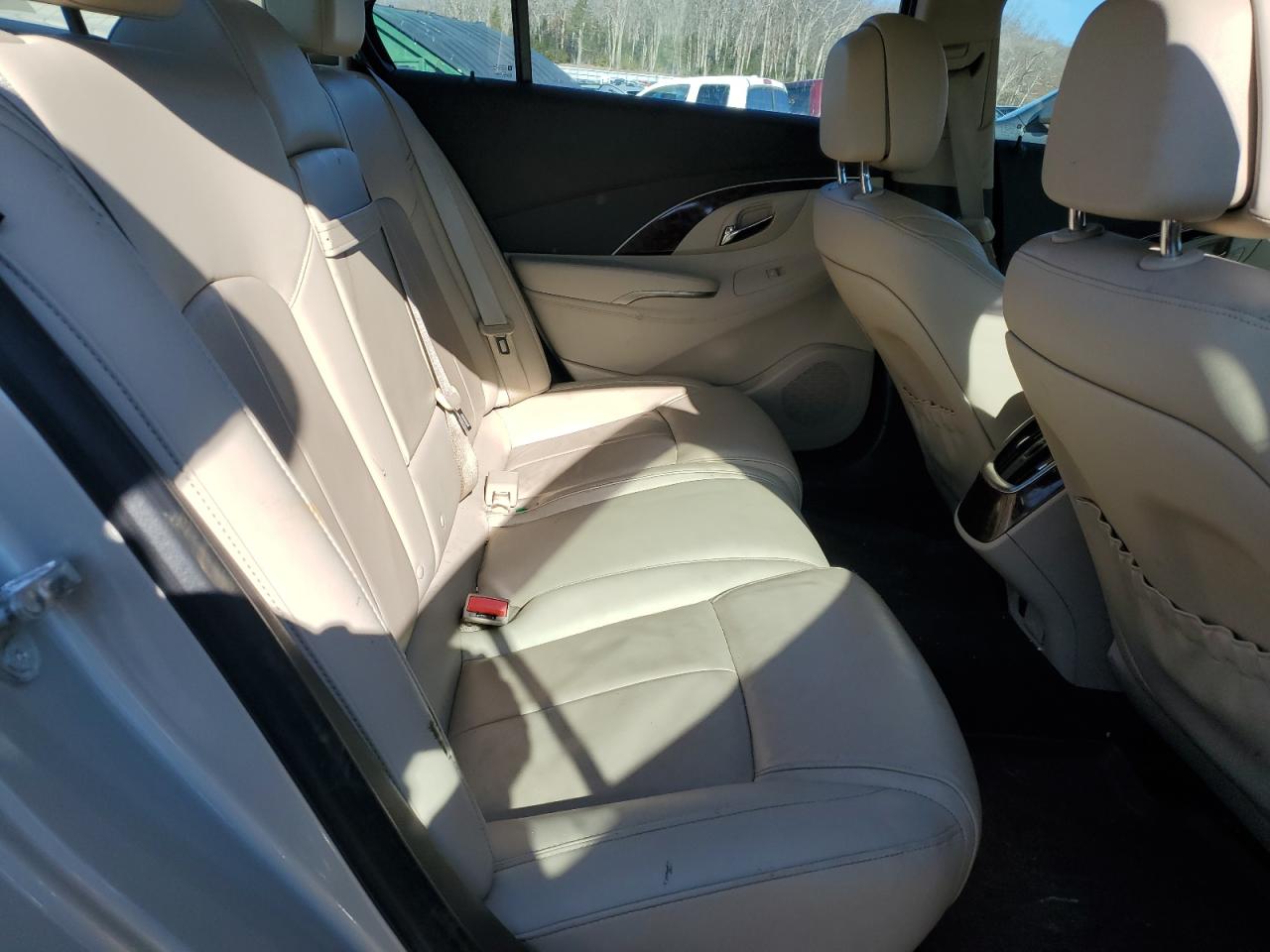 2014 Buick LaCrosse - Image 10