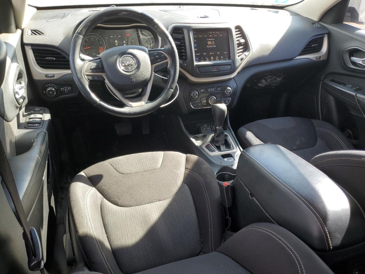 2015 Jeep Grand Cherokee - Image 8