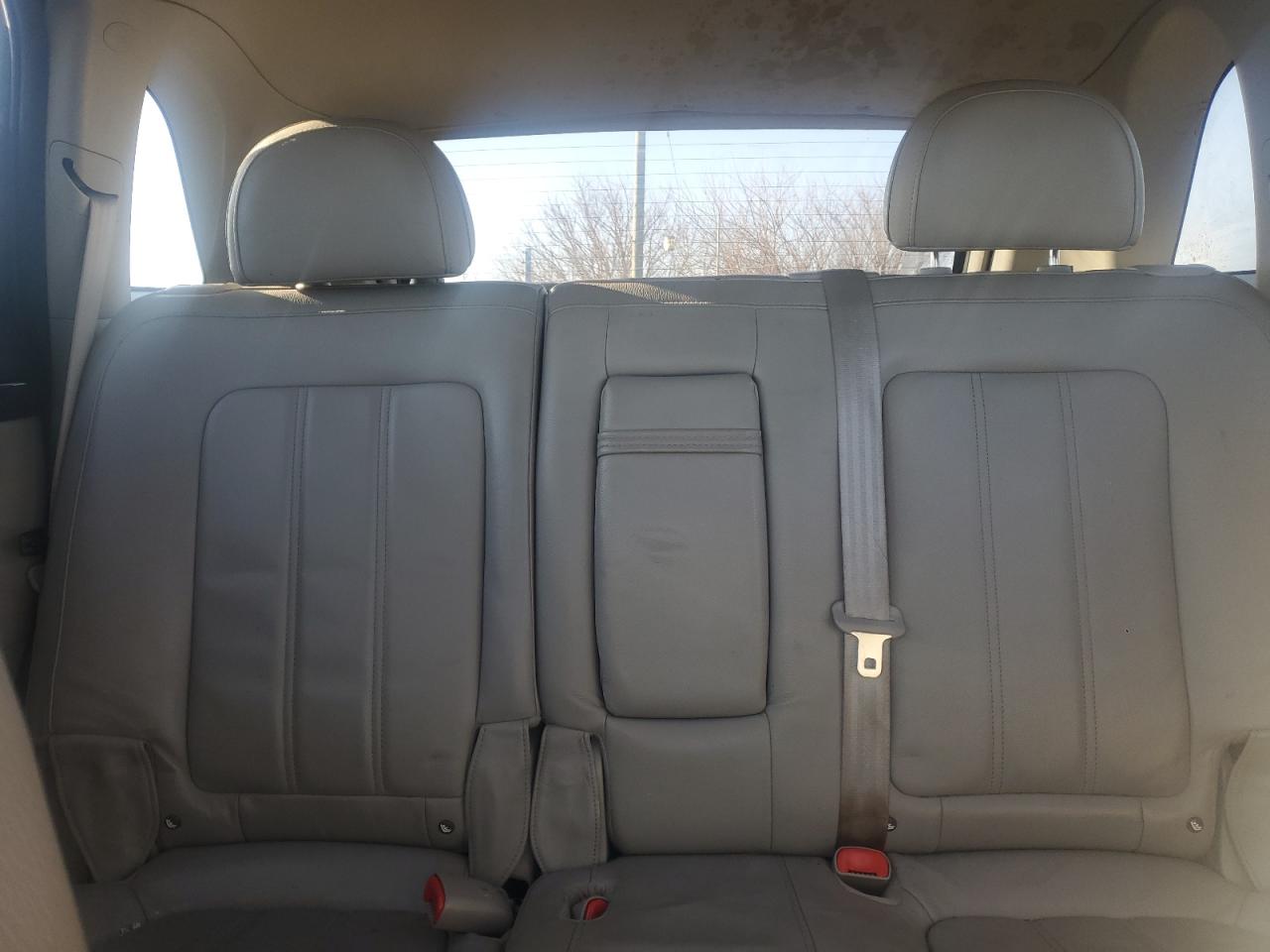 2008 Saturn VUE - Image 10